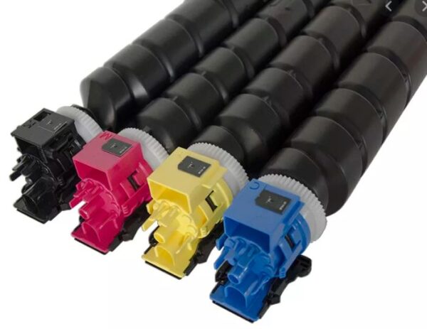 Huismerk Kyocera 1T02RRBNL0 Toner Magenta